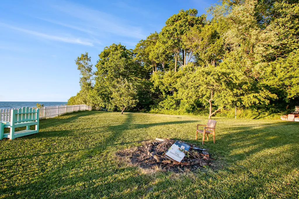 Lake Michigan Retreat- Upper Duplex
