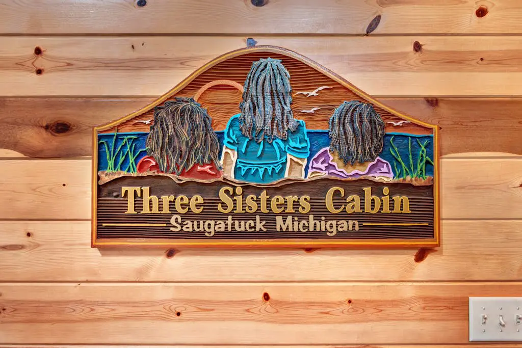 Kingfisher Cove Cabin 28