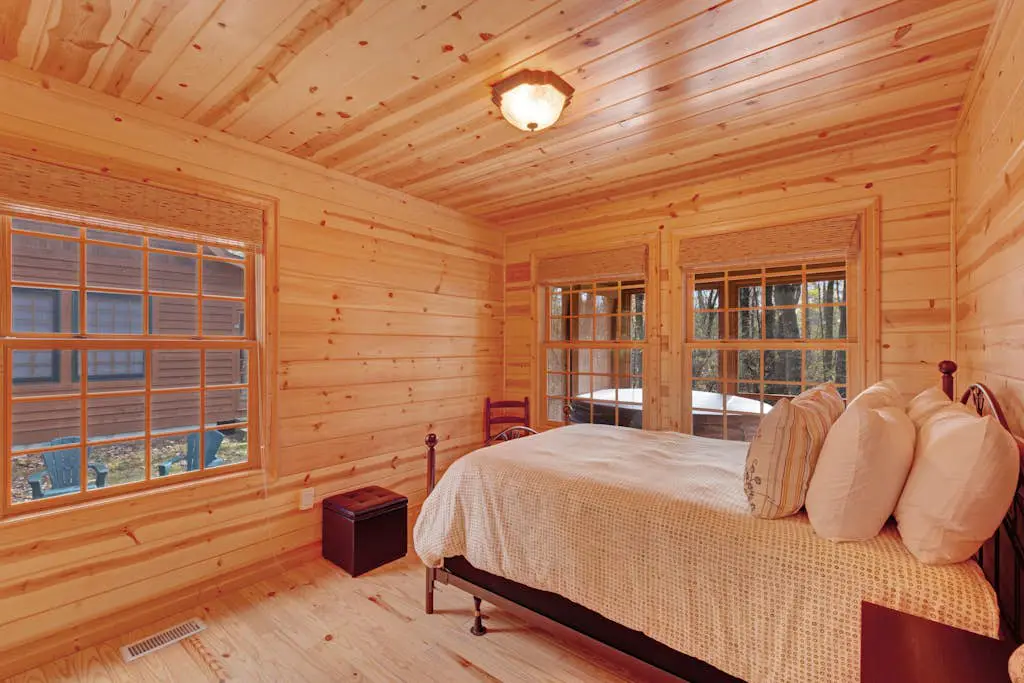 Kingfisher Cove Cabin 28