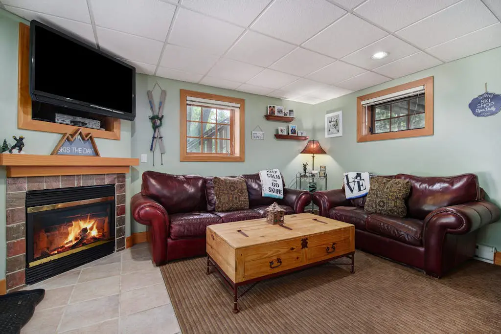 Boyne Mountain Getaway - Unit B