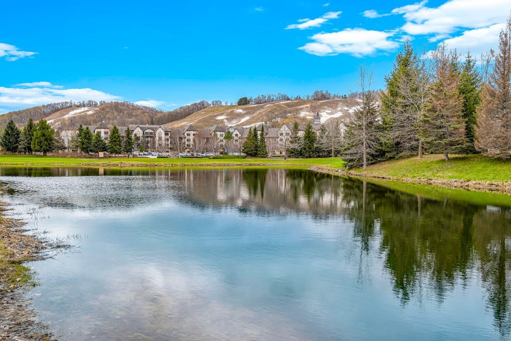 Dog-friendly ski-in/out condo near lifts with ski views, pool, tennis, hot tub