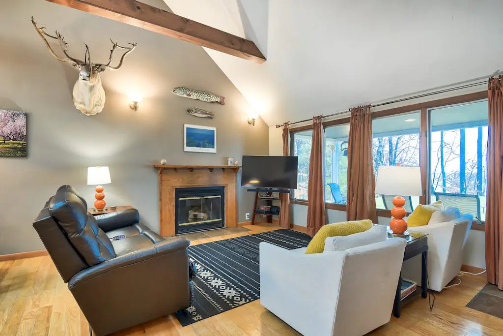 Moonridge Cottage