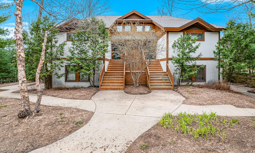 Ski-in/out condo near lifts with ski views, pool, tennis, hot tub, skiing, AC