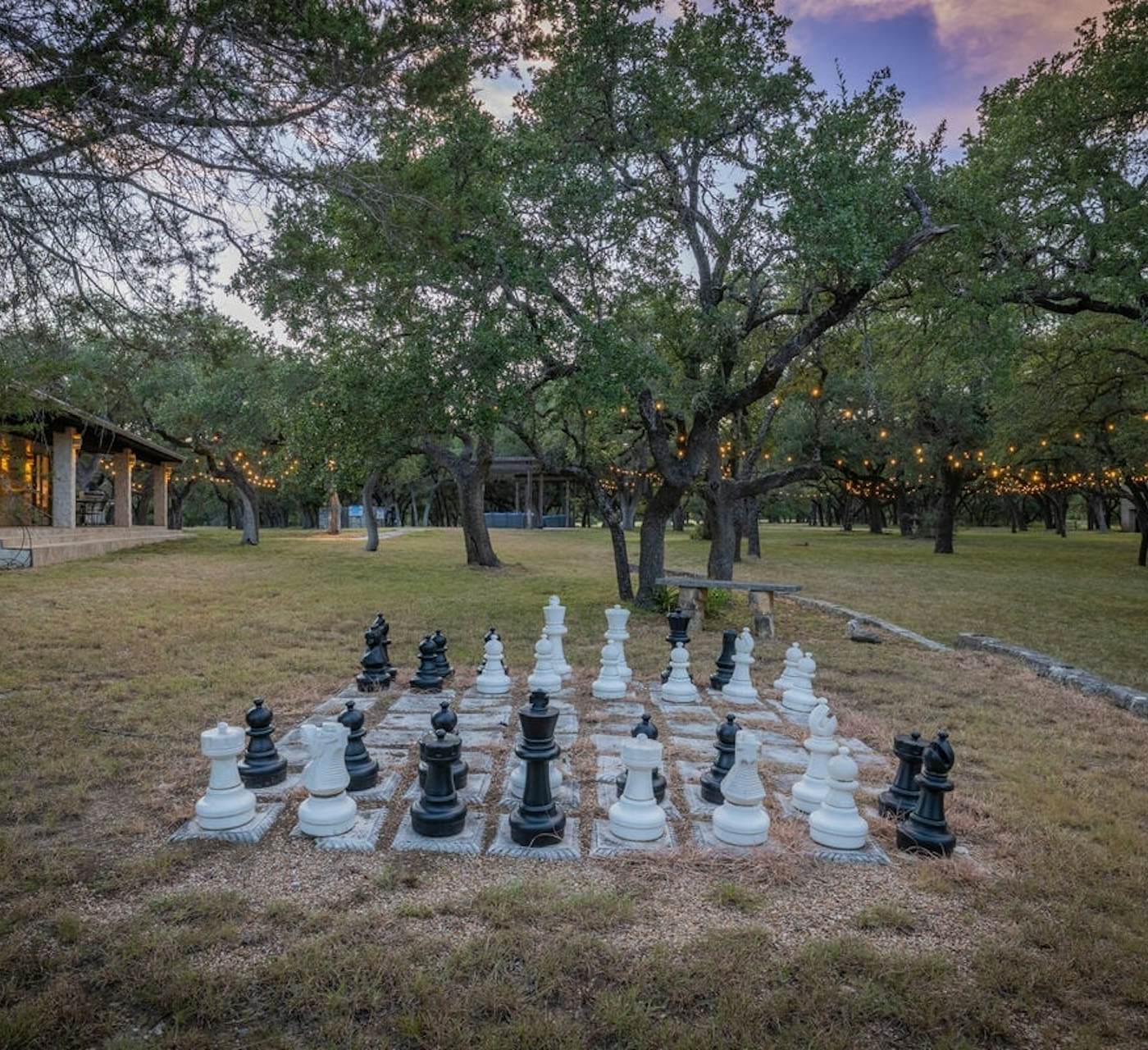 Triple 3 Ranch | Pool, Tennis & Pickleball Retreat
