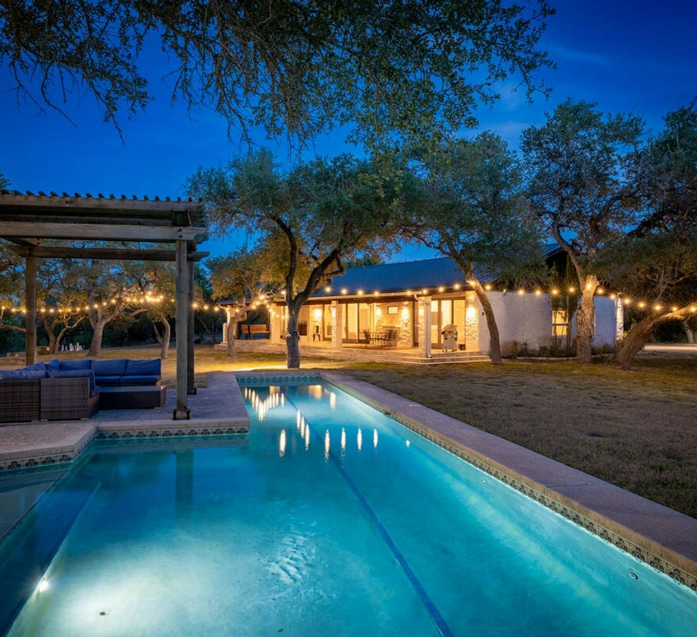 Triple 3 Ranch | Pool, Tennis & Pickleball Retreat
