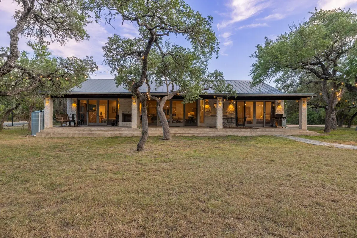 Triple 3 Ranch | Pool, Tennis & Pickleball Retreat