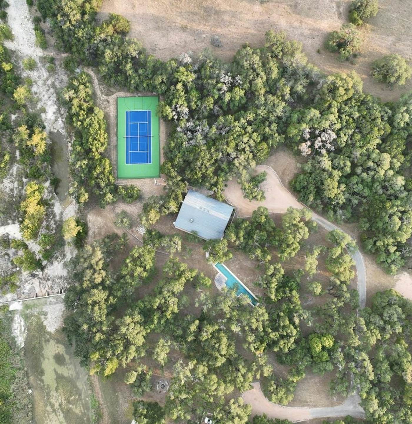 Triple 3 Ranch | Pool, Tennis & Pickleball Retreat