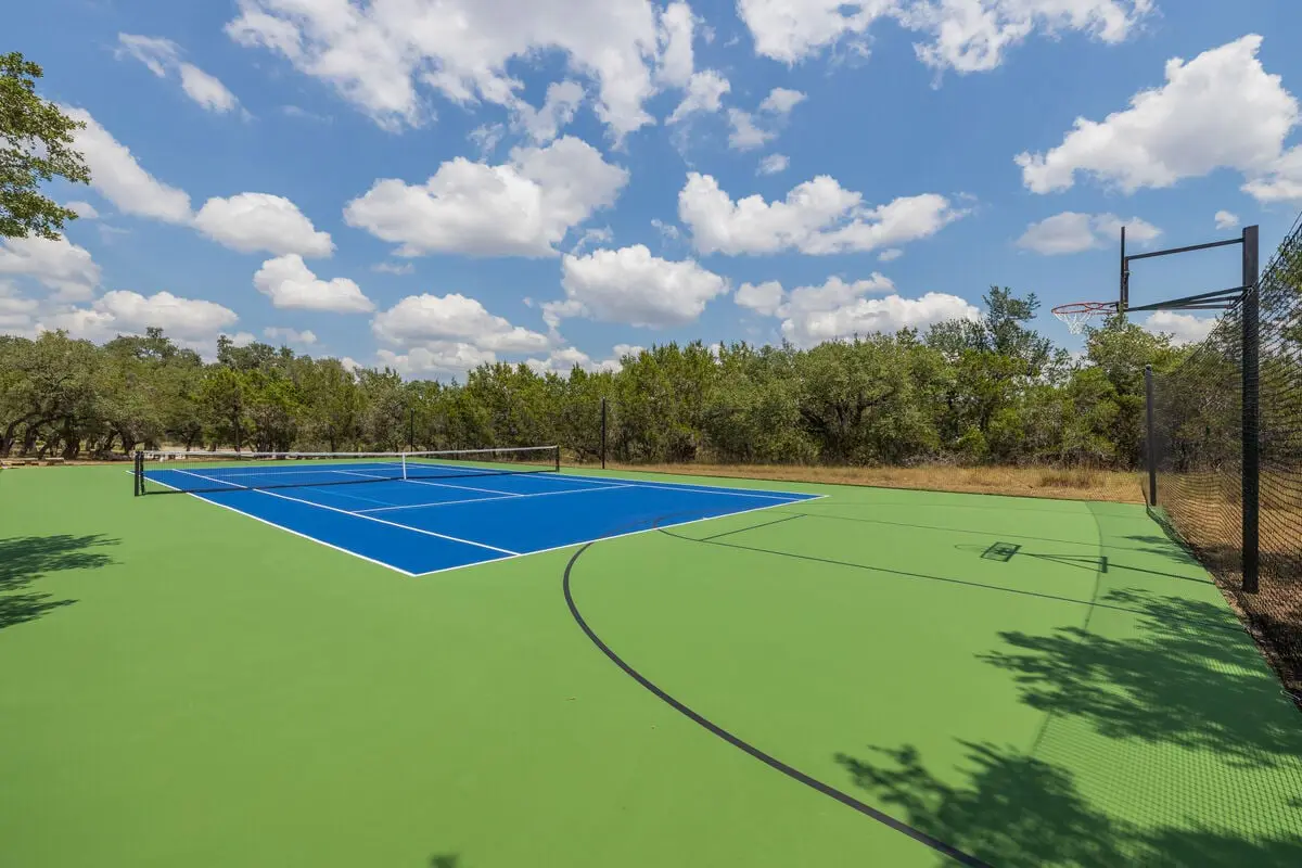 Triple 3 Ranch | Pool, Tennis & Pickleball Retreat