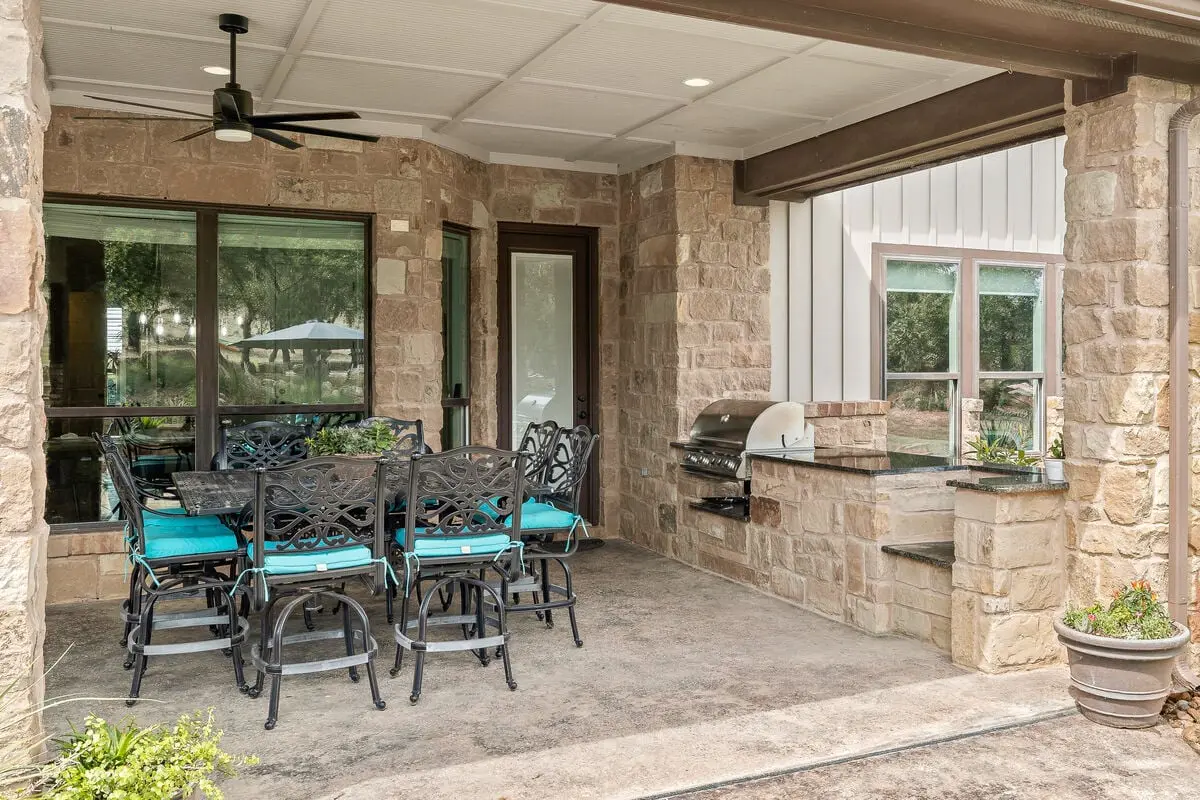 Hill Country Escape-670  Heather Hills