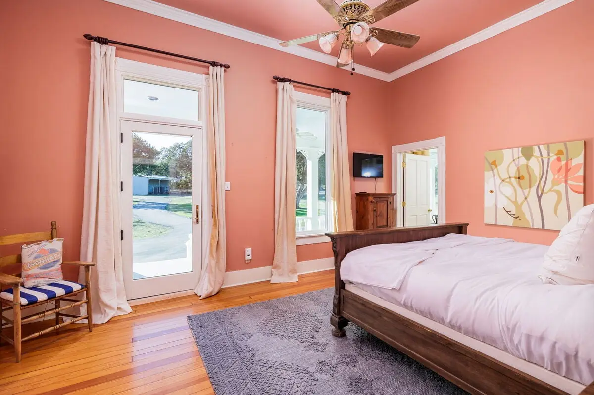 Unique Victorian Home in Llama Ranch