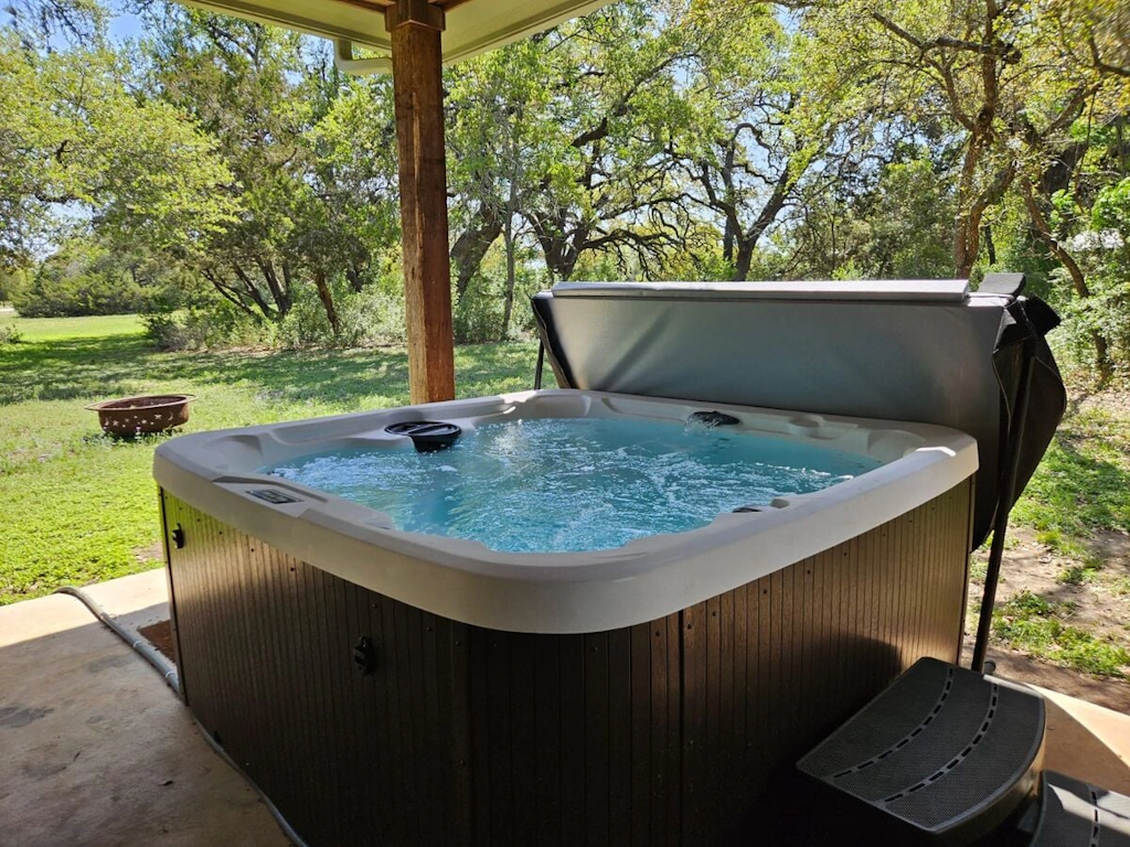 Hill Country Charmer - 200 Blue Ridge