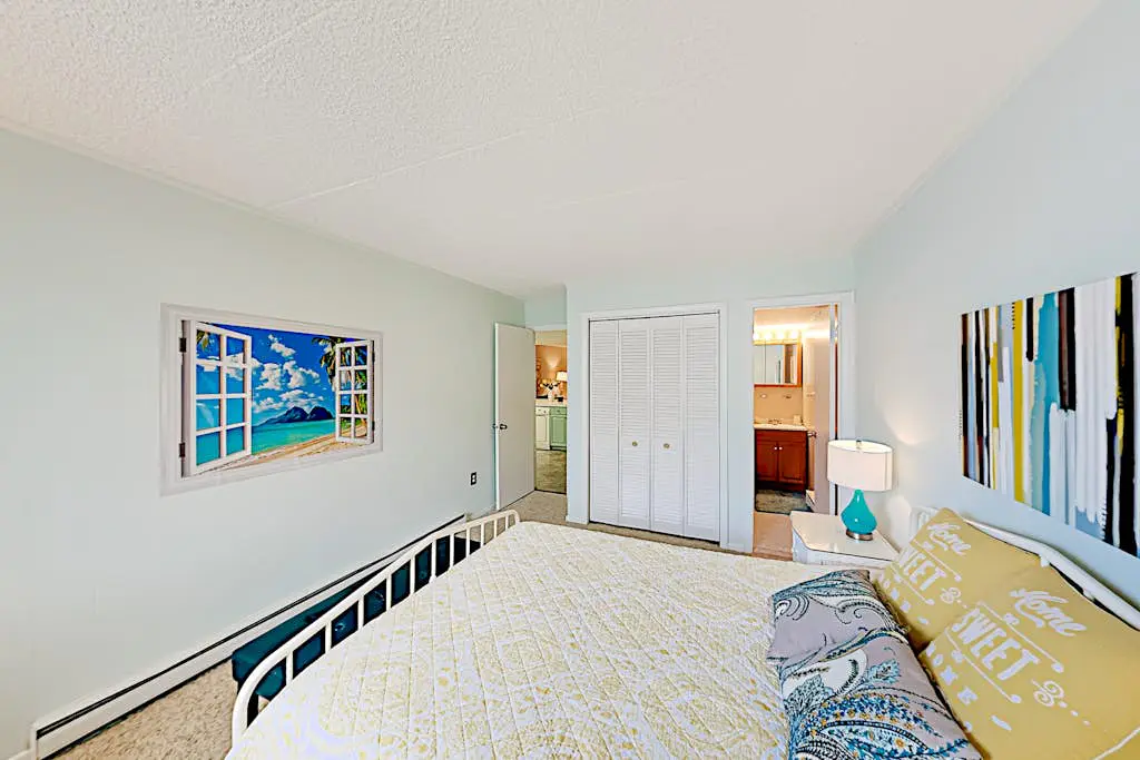 Colonial Condo 202