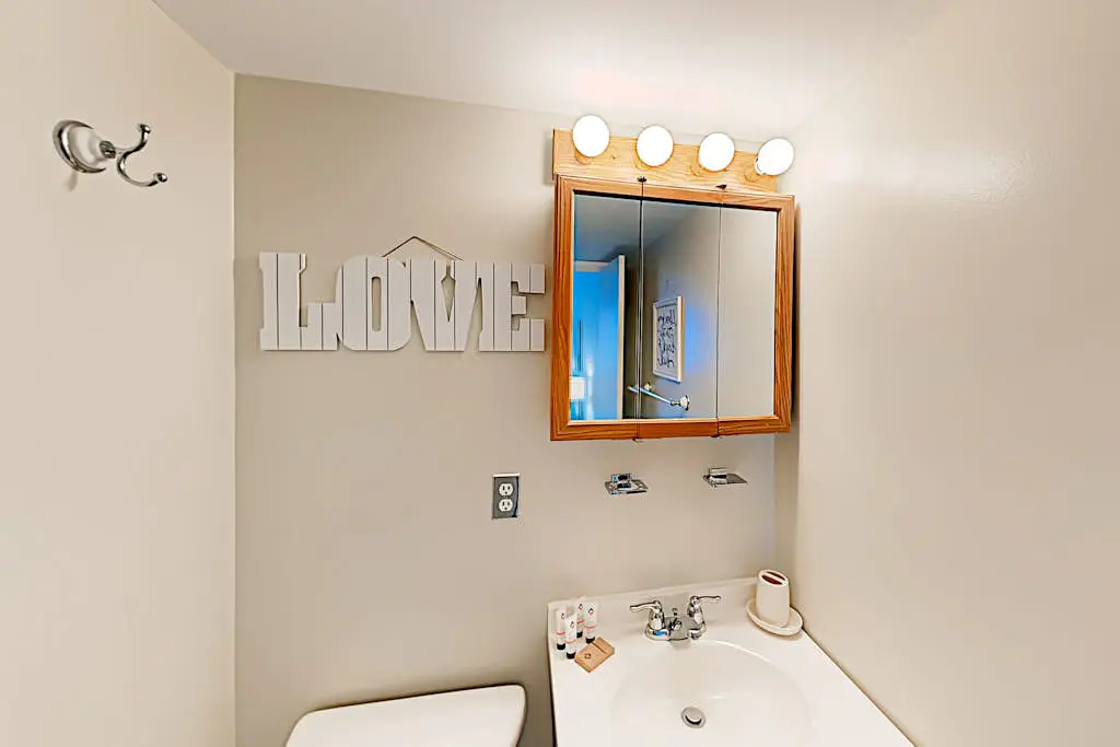 Colonial Condo 202