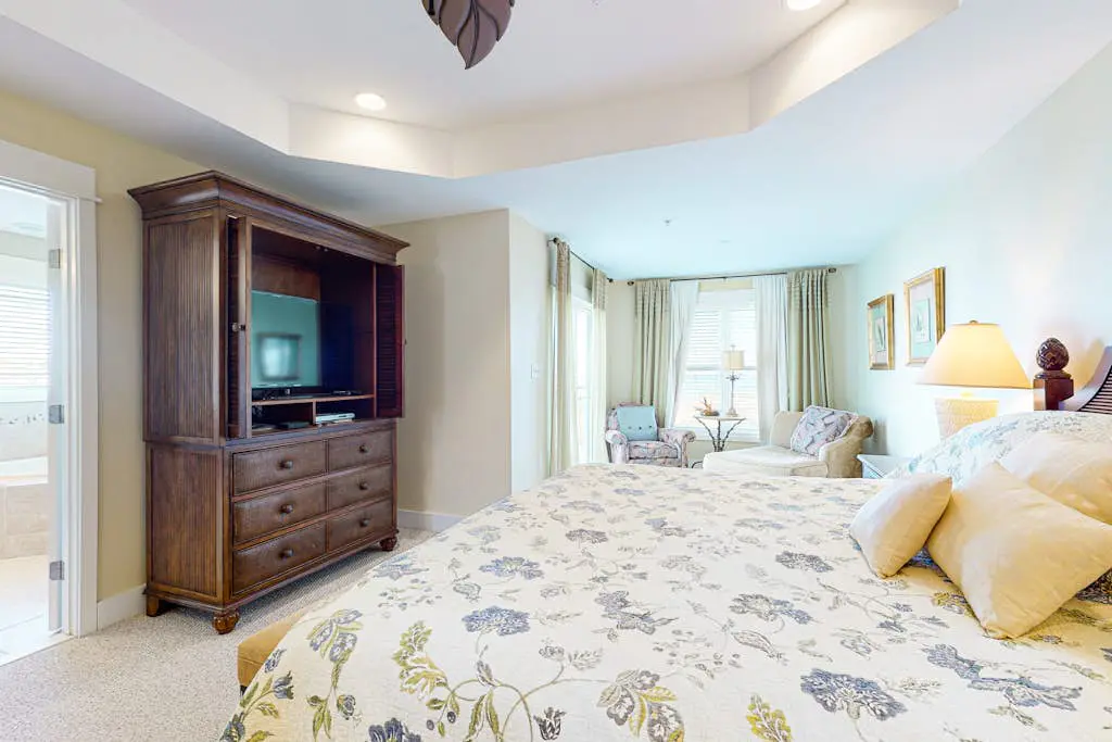 Seaside Village- Bowline 13009-1