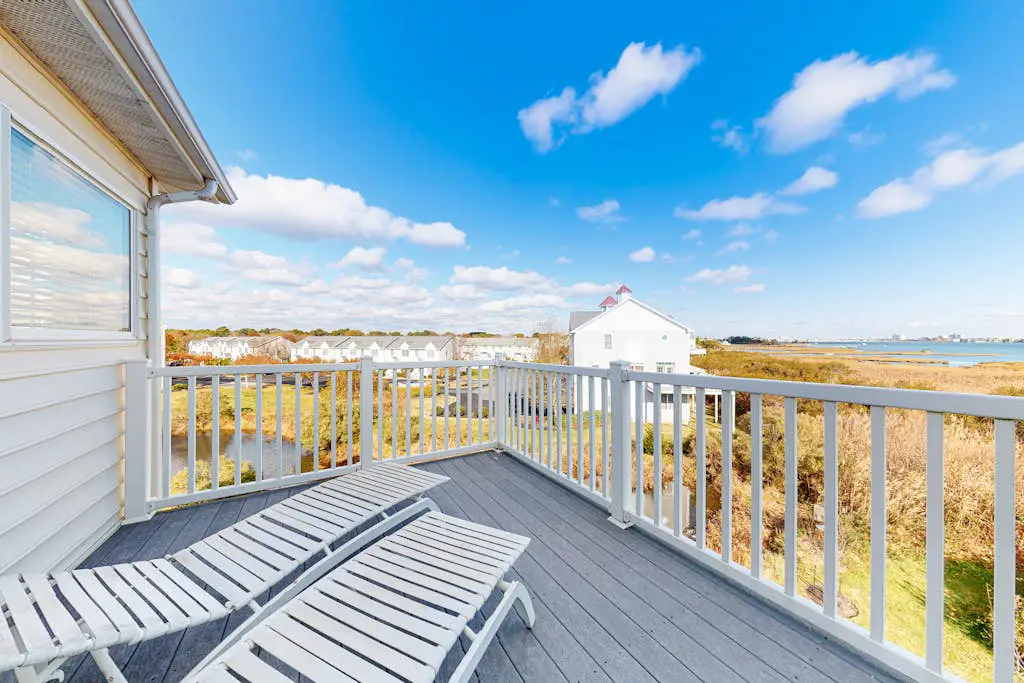 Seaside Village- Bowline 13009-1