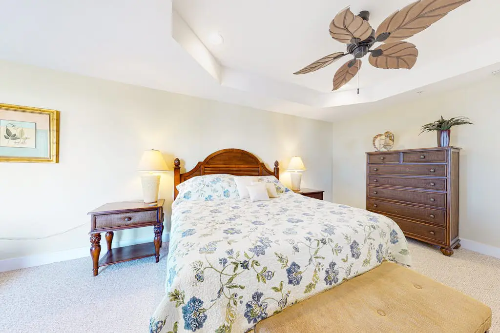Seaside Village- Bowline 13009-1