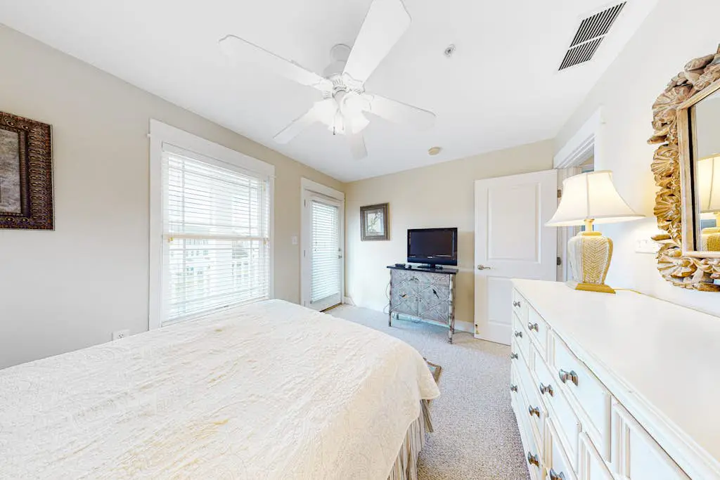 Seaside Village- Bowline 13009-1