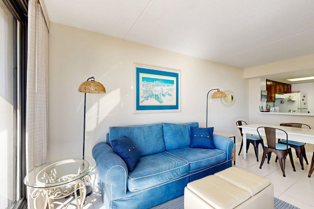 Oceanfront condo with beach access, indoor/outdoor pools, movie theater, & sauna
