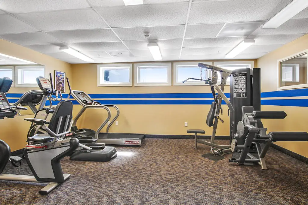 Belmont Towers 407