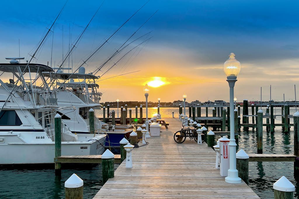 Family-Friendly Condo w/Partial Ocean Views, Free WiFi, Private W/D, Shared Pool
