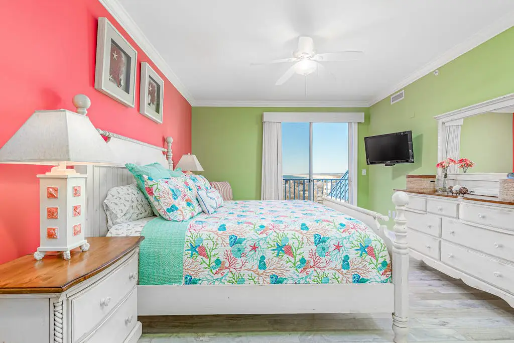 Belmont Towers 610
