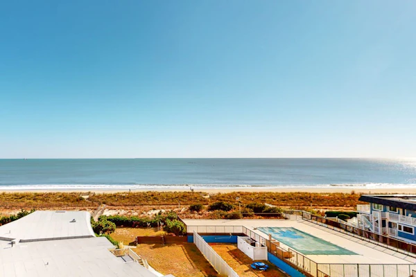 Oceanfront Condo w/ Great Balcony, AC, WiFi & Shared Pool - Steps to Beach