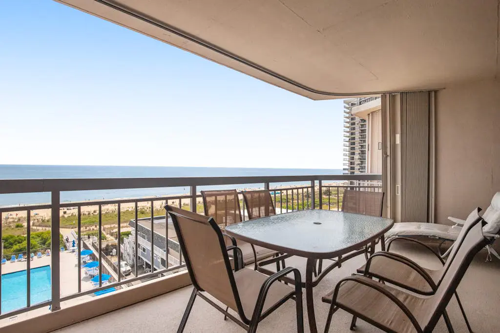 Fountainhead Towers 802