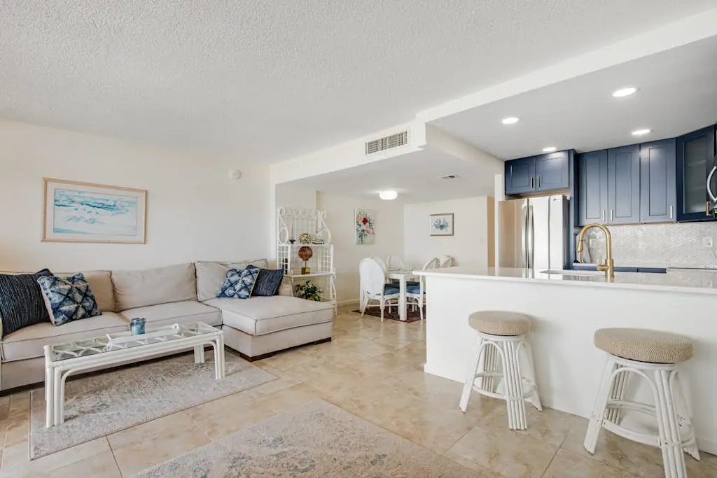 Fountainhead Towers 802