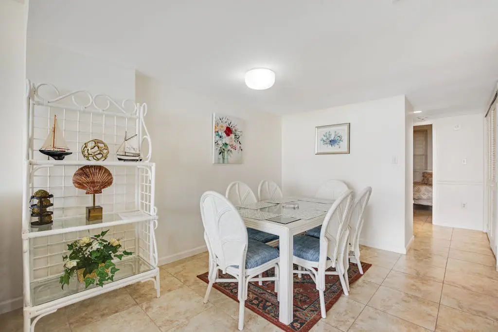 Fountainhead Towers 802