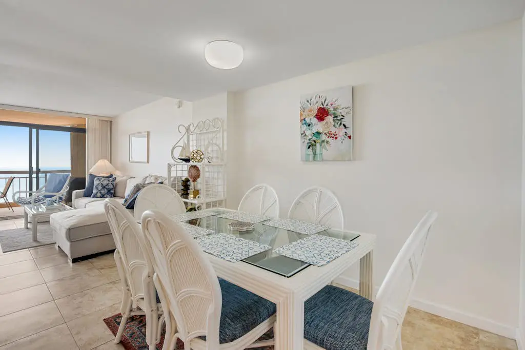 Fountainhead Towers 802