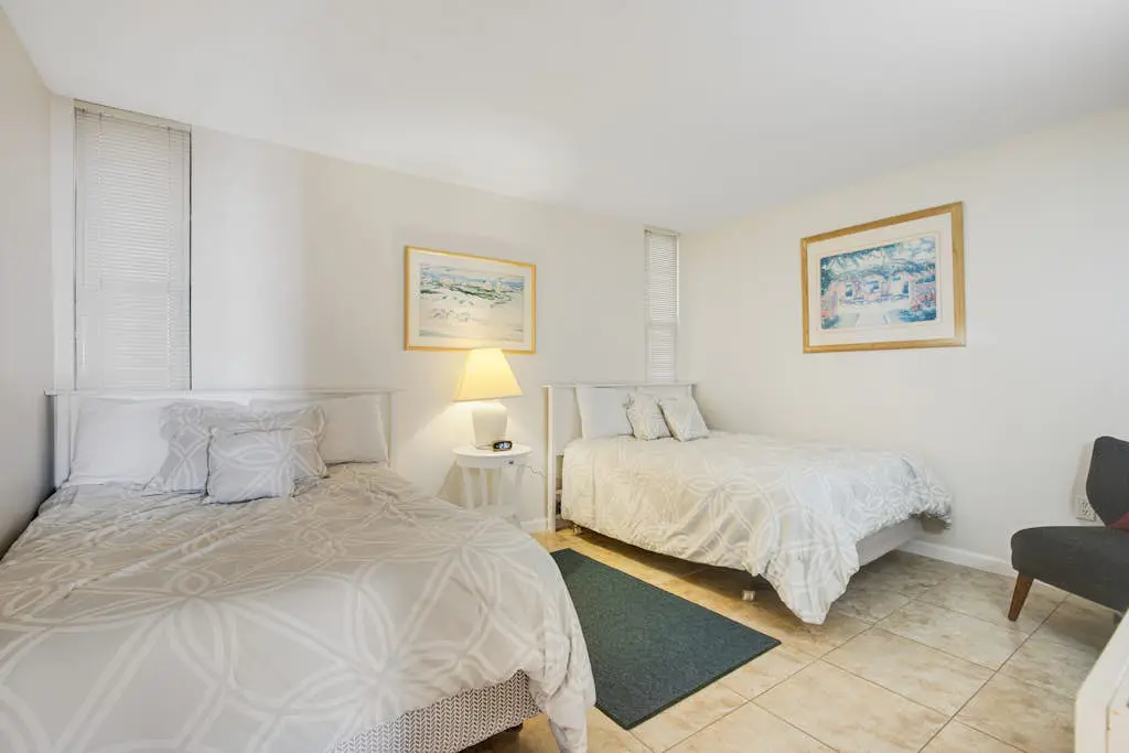 Fountainhead Towers 802