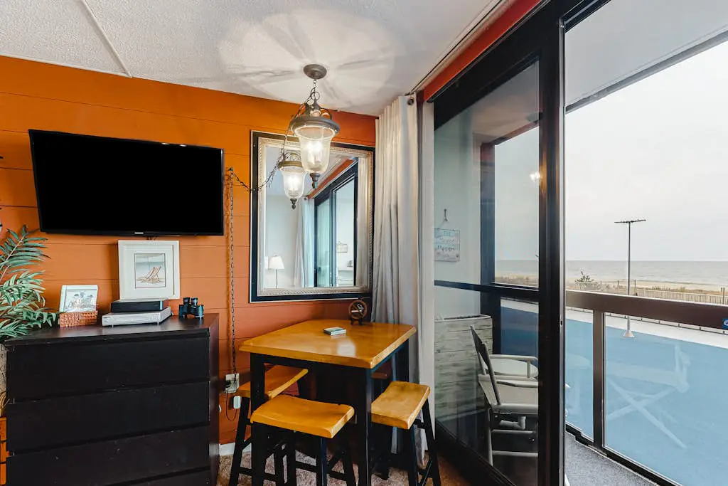 Golden Sands 109