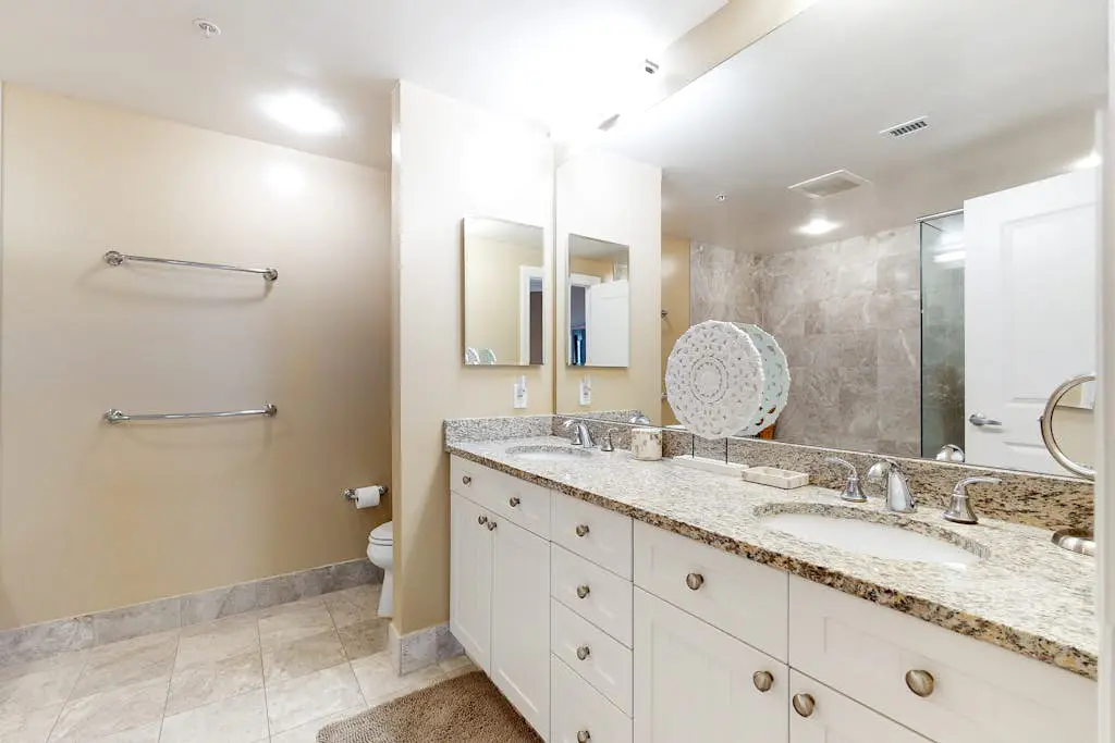 Gateway Grand 301