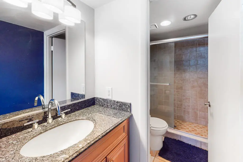 Golden Sands 302