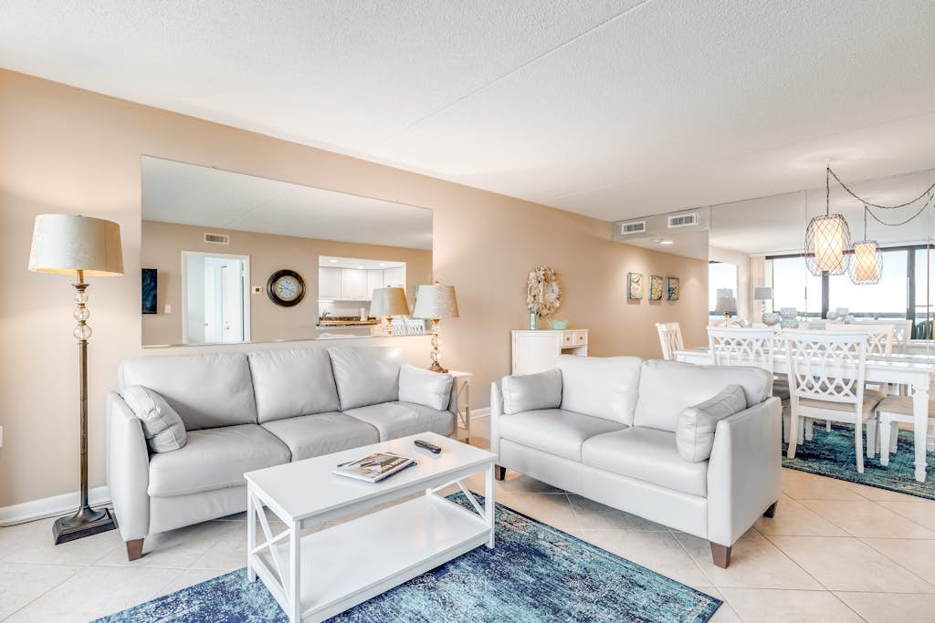 Convenient beachfront condo with views, balcony, pools, gym & game room