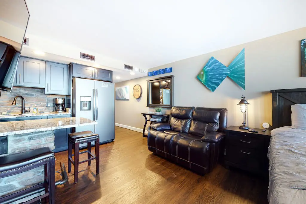 Golden Sands 310