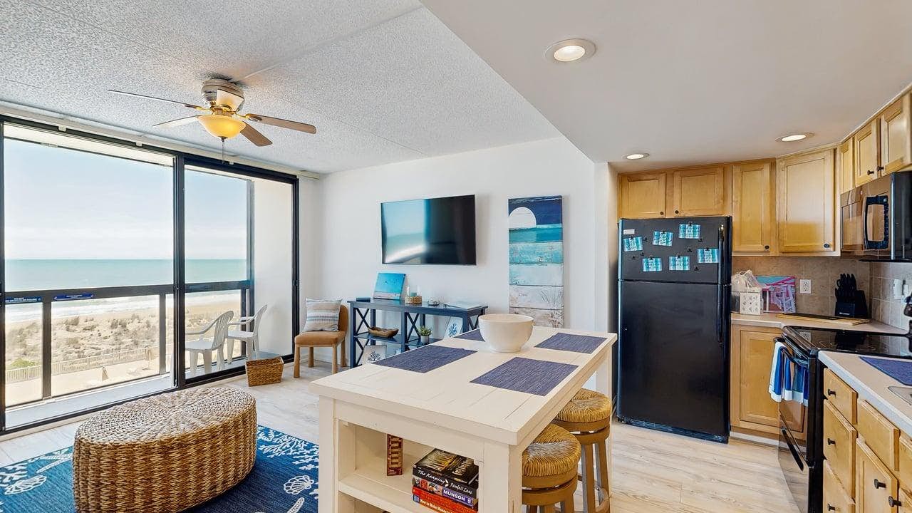 Golden Sands 313