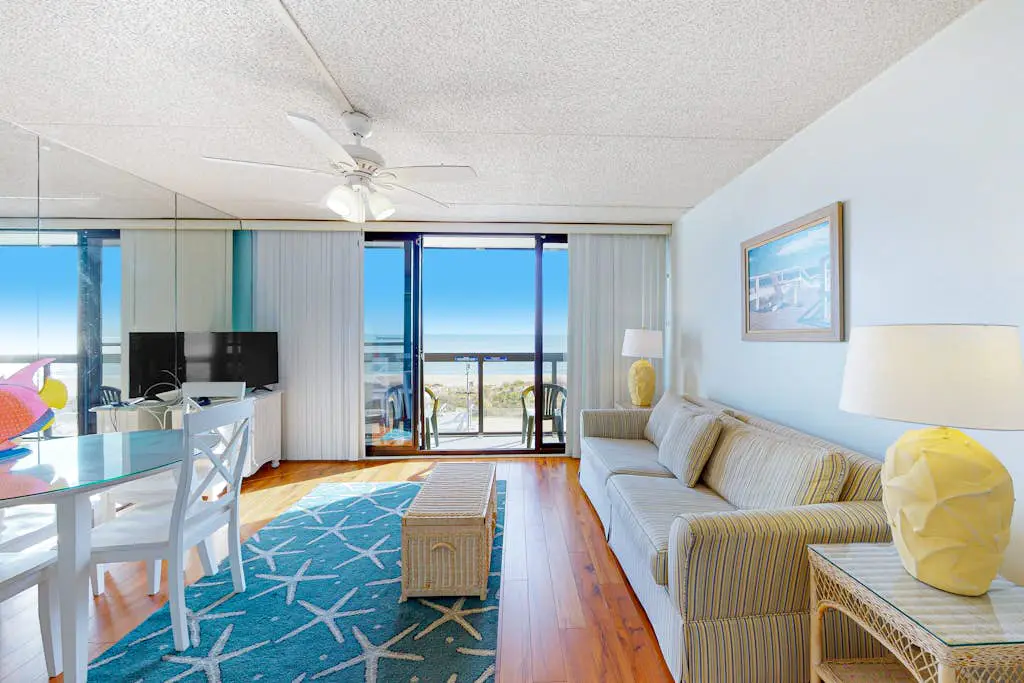 Golden Sands 311