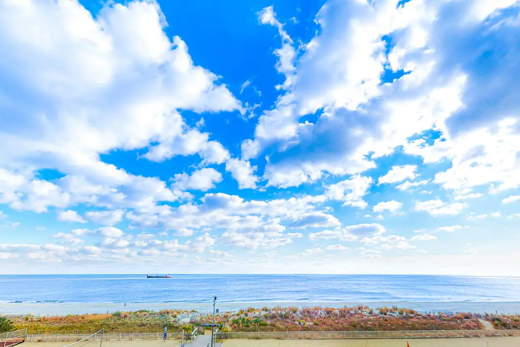 Golden Sands 311