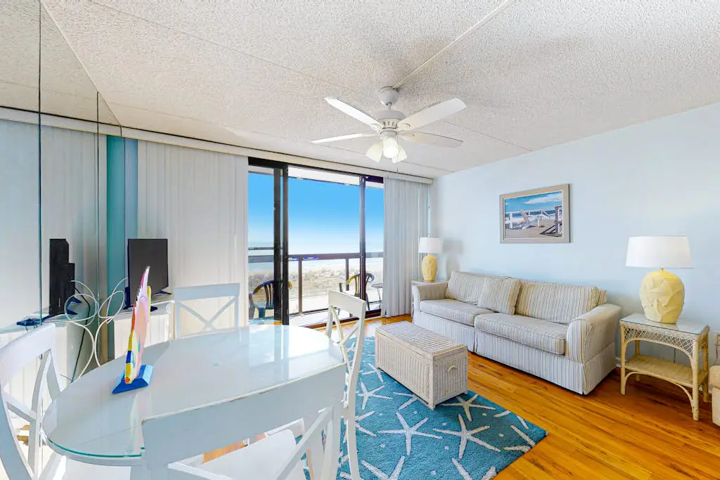 Golden Sands 311