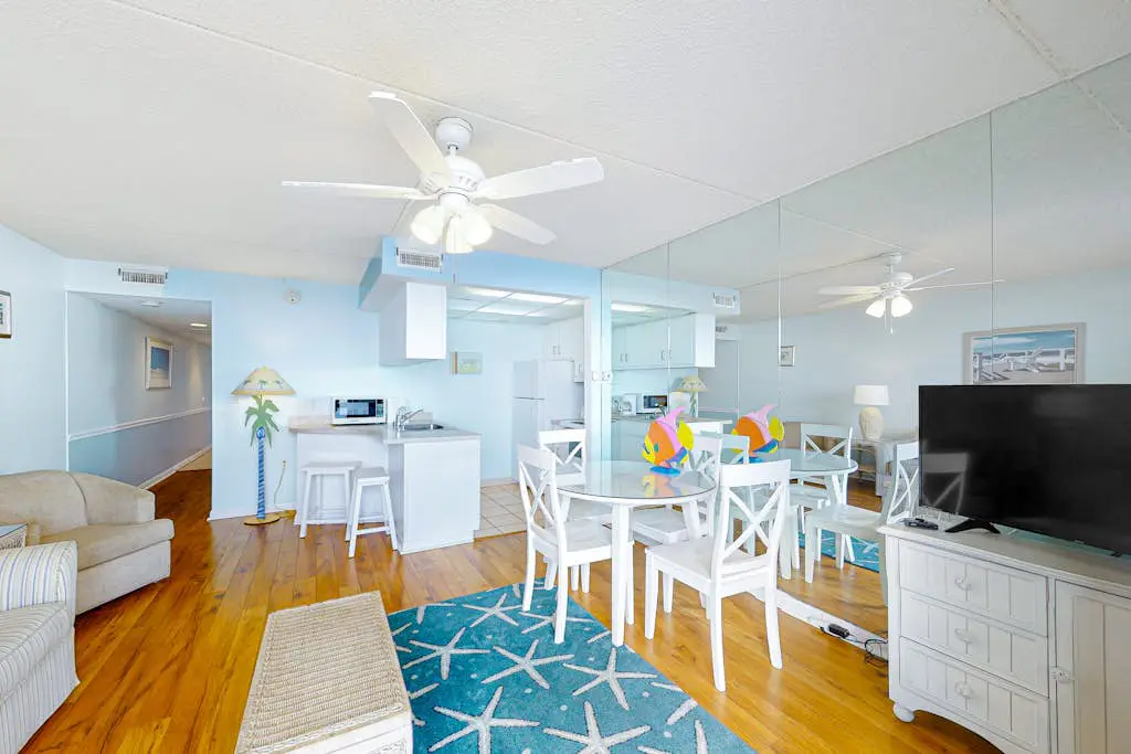 Golden Sands 311