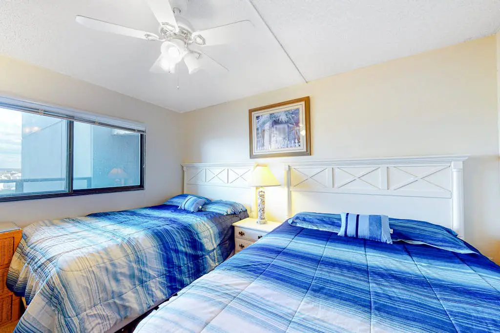 Golden Sands 311
