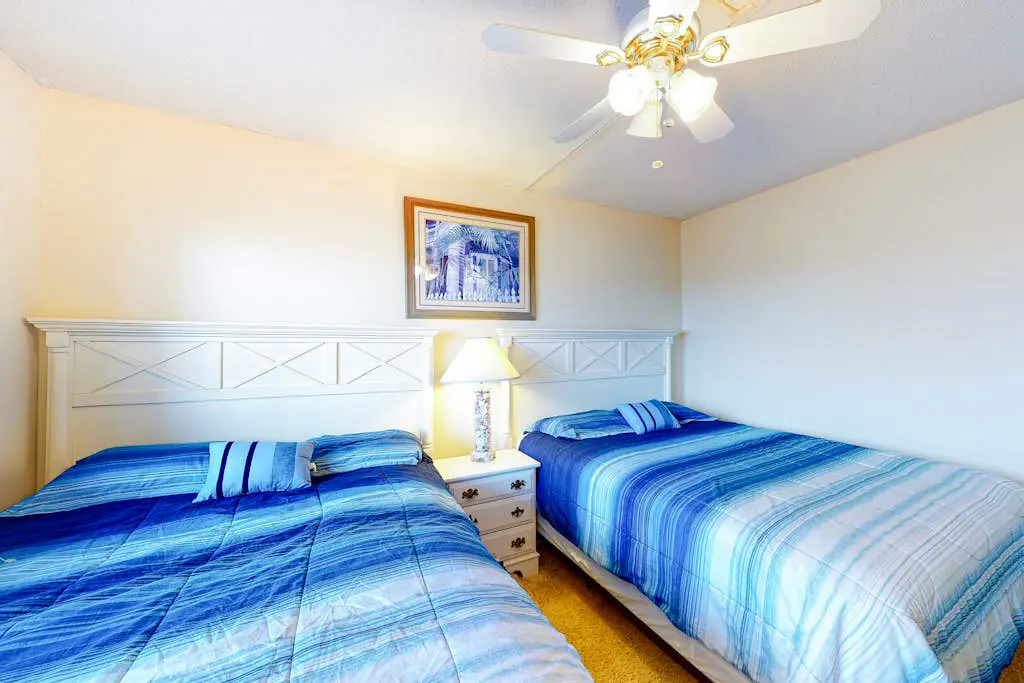 Golden Sands 311