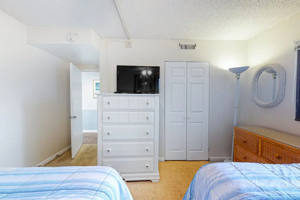 Golden Sands 311