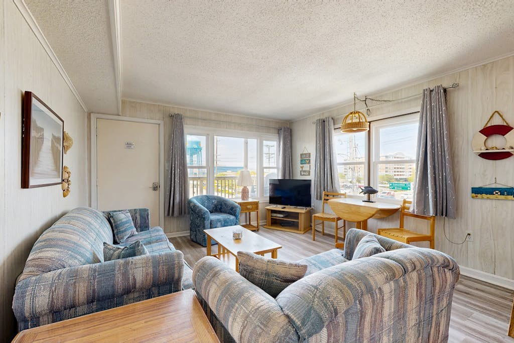 Ocean Point II 207