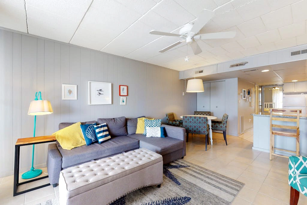Grandview 203