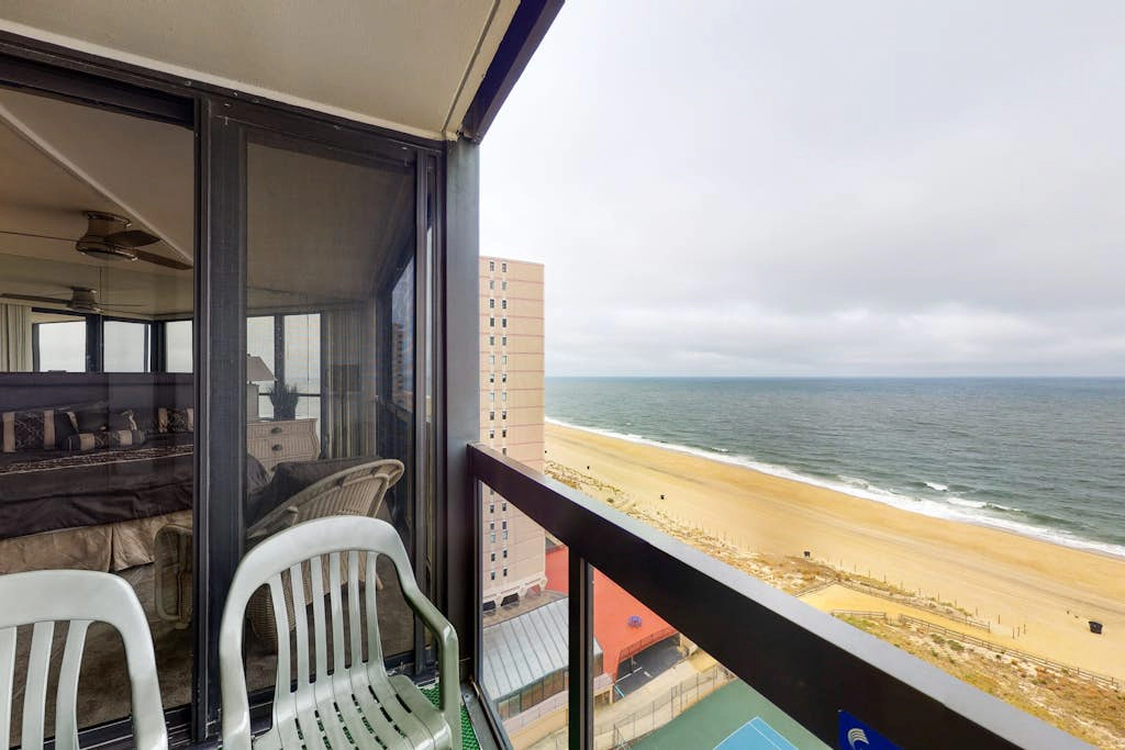 Golden Sands 1304