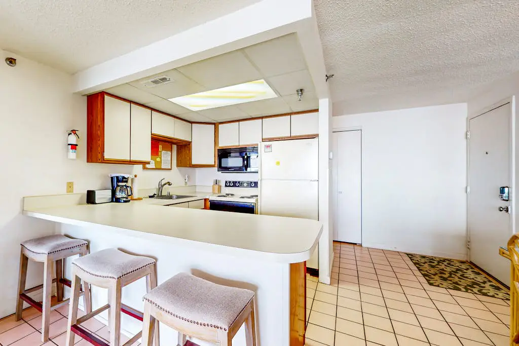 Sandy Square 305