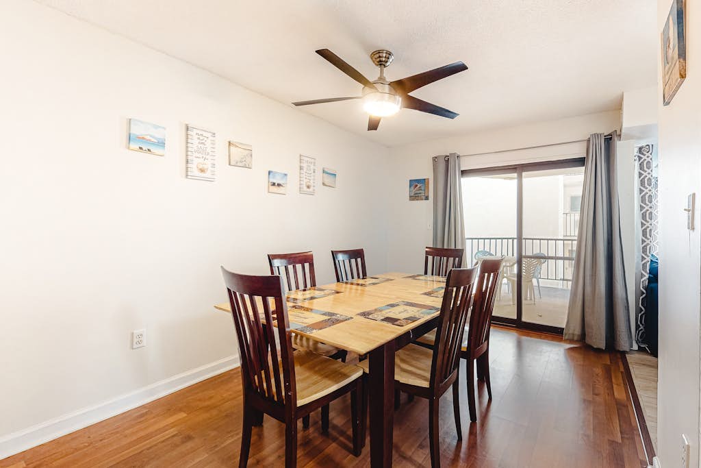 Ocean Block Condo with Balcony, Partial Ocean View, Central AC & Washer/Dryer