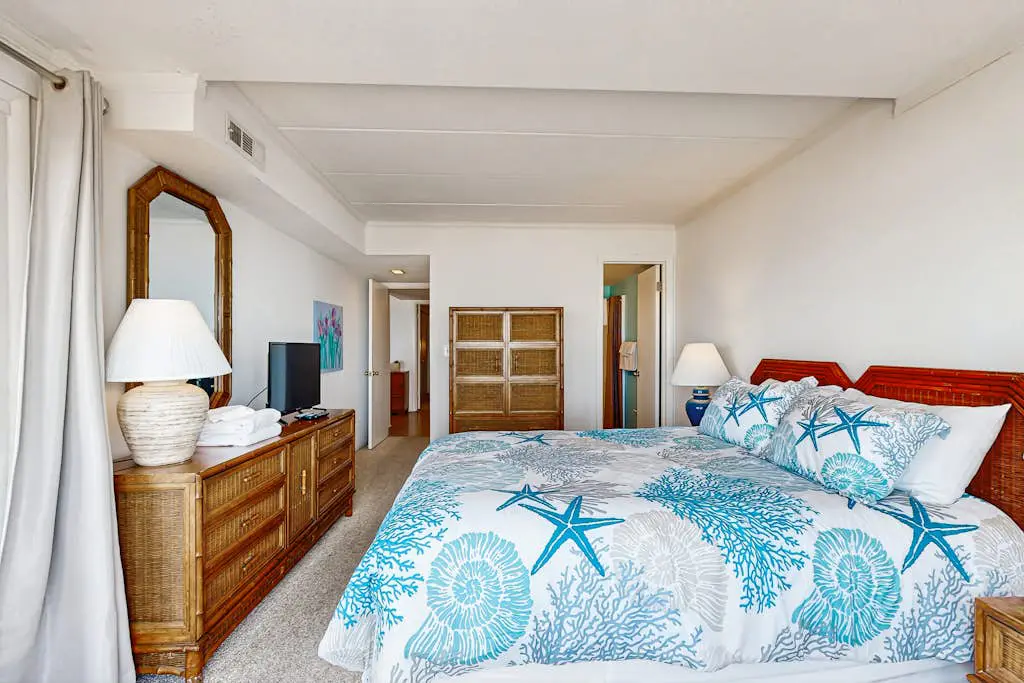 Purnell House 402
